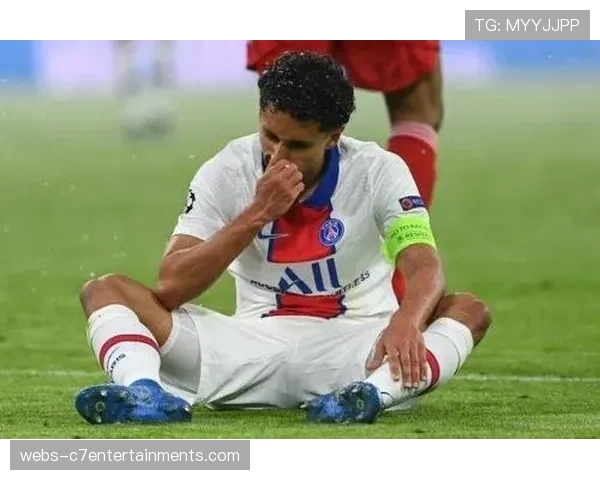 波尔多队医报告确认，主力中卫因内收肌紧张缺席，球队转换防守时的回追能力受考验